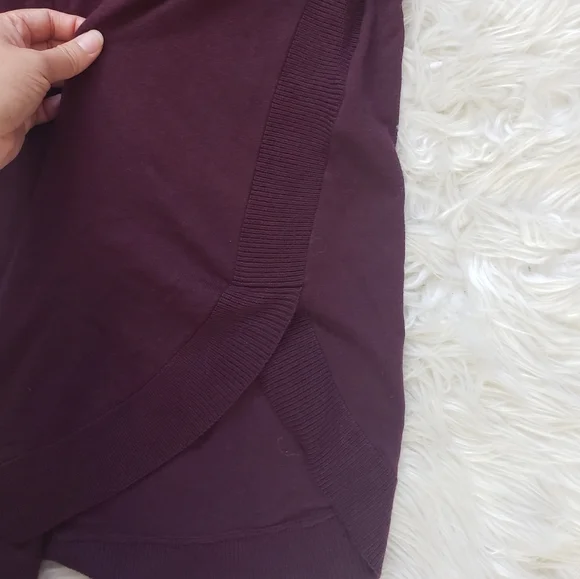 NEW Caslon Turtleneck Tunic Maroon Sweater - Picture 4 of 8